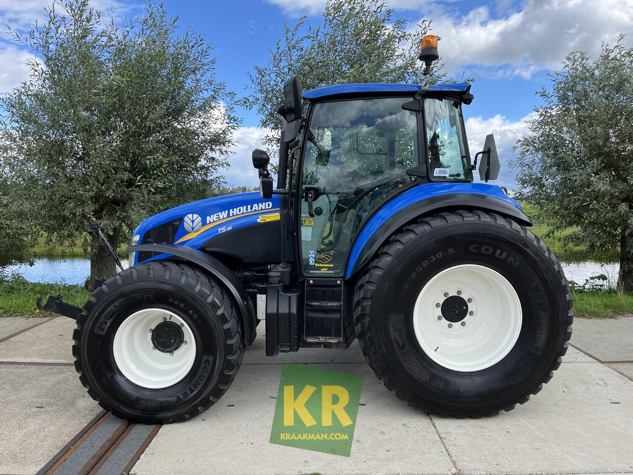 New Holland T5.95 - جرار: صورة 2 New Holland T5.95 - جرار: صورة 2