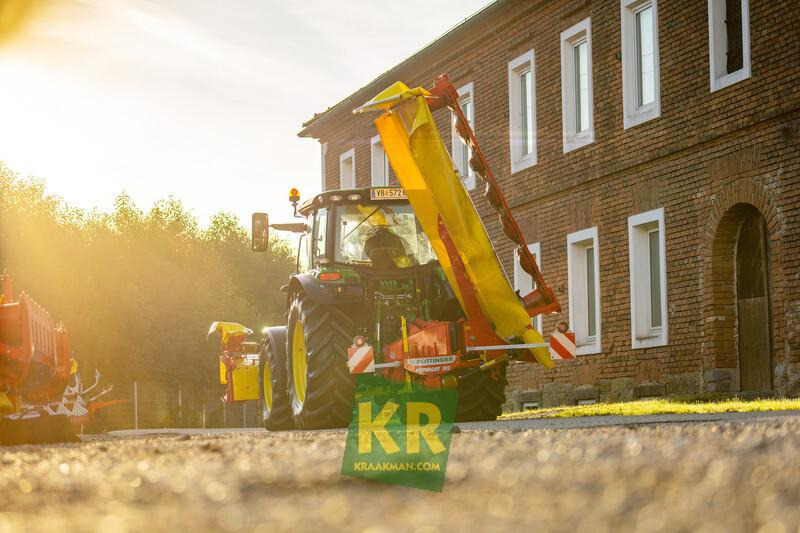 Novacat 302 Pottinger - جزازة العشب: صورة 1 Novacat 302 Pottinger - جزازة العشب: صورة 1