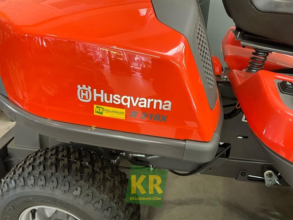 R318X Husqvarna - جزازة أعشاب الحدائق: صورة 2 R318X Husqvarna - جزازة أعشاب الحدائق: صورة 2