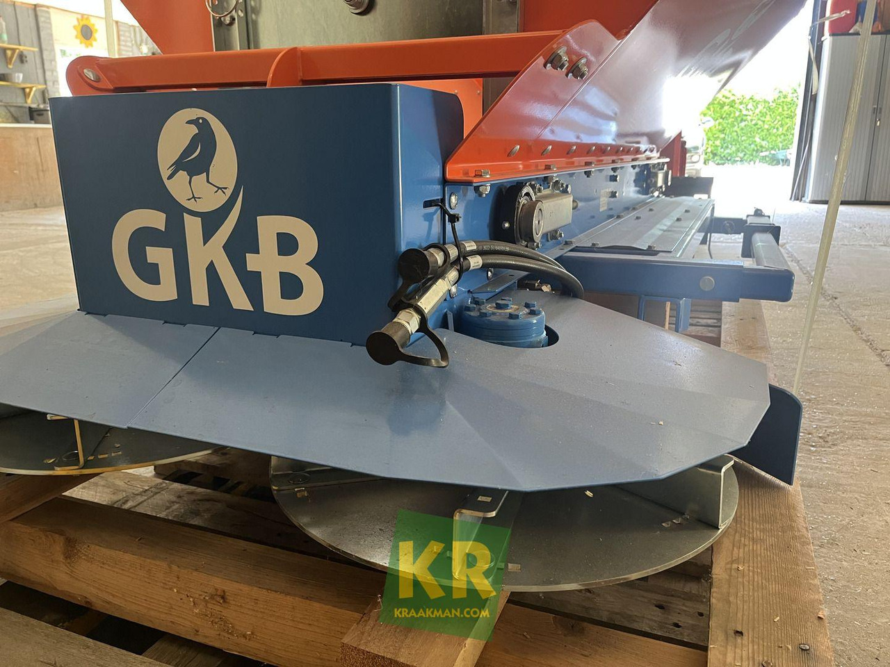 Sandspreader GKB  - مفرشة الرمل/ الملح: صورة 4 Sandspreader GKB  - مفرشة الرمل/ الملح: صورة 4