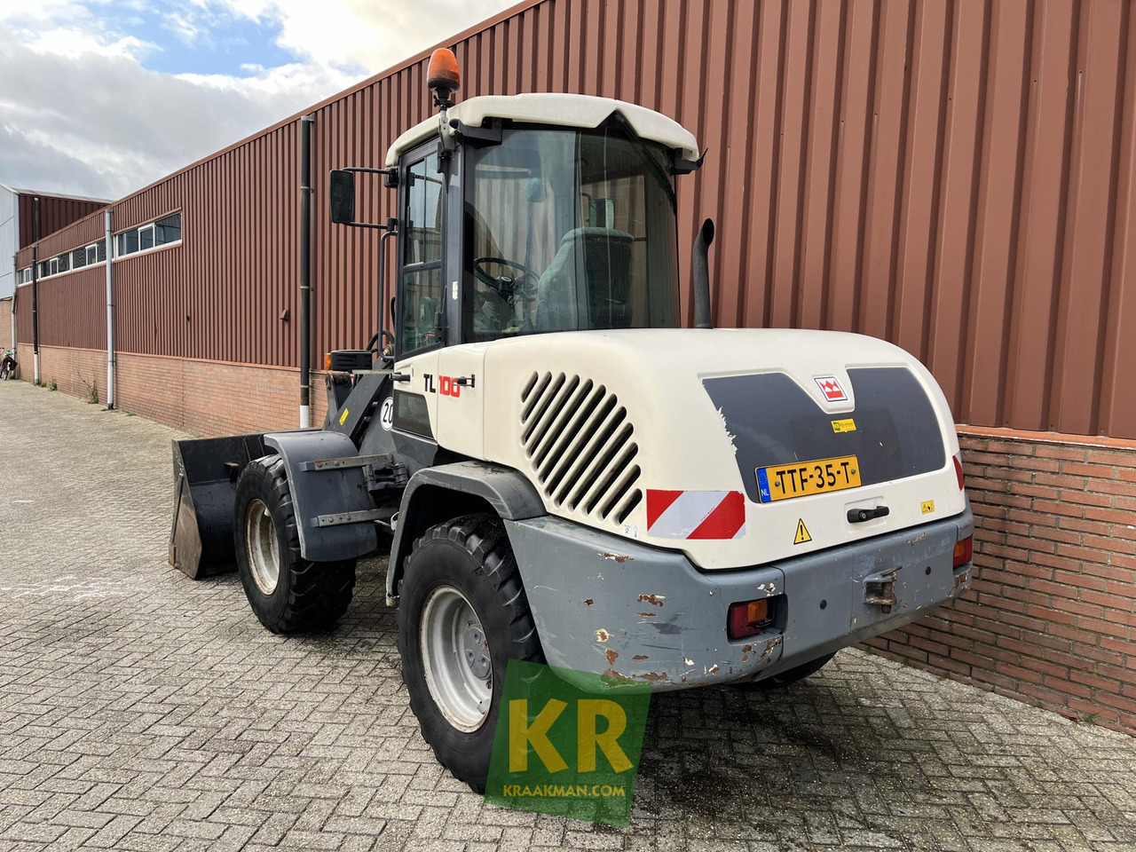 Terex TL100  - اللودر بعجل: صورة 3 Terex TL100  - اللودر بعجل: صورة 3