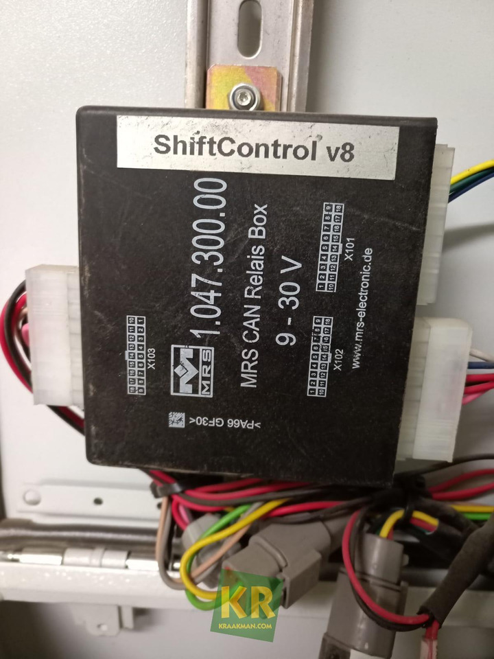 Trimble Geoswitch - النظام الكهربائي - الآلات الزراعية: صورة 4 Trimble Geoswitch - النظام الكهربائي - الآلات الزراعية: صورة 4