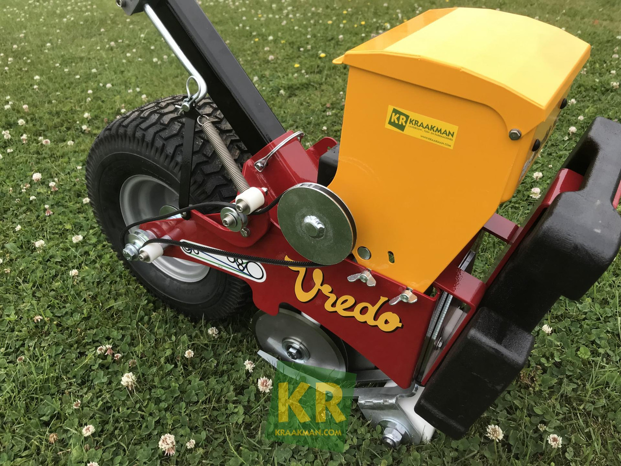 Vredo Turf Buddy - معدات حرث التربة: صورة 4 Vredo Turf Buddy - معدات حرث التربة: صورة 4