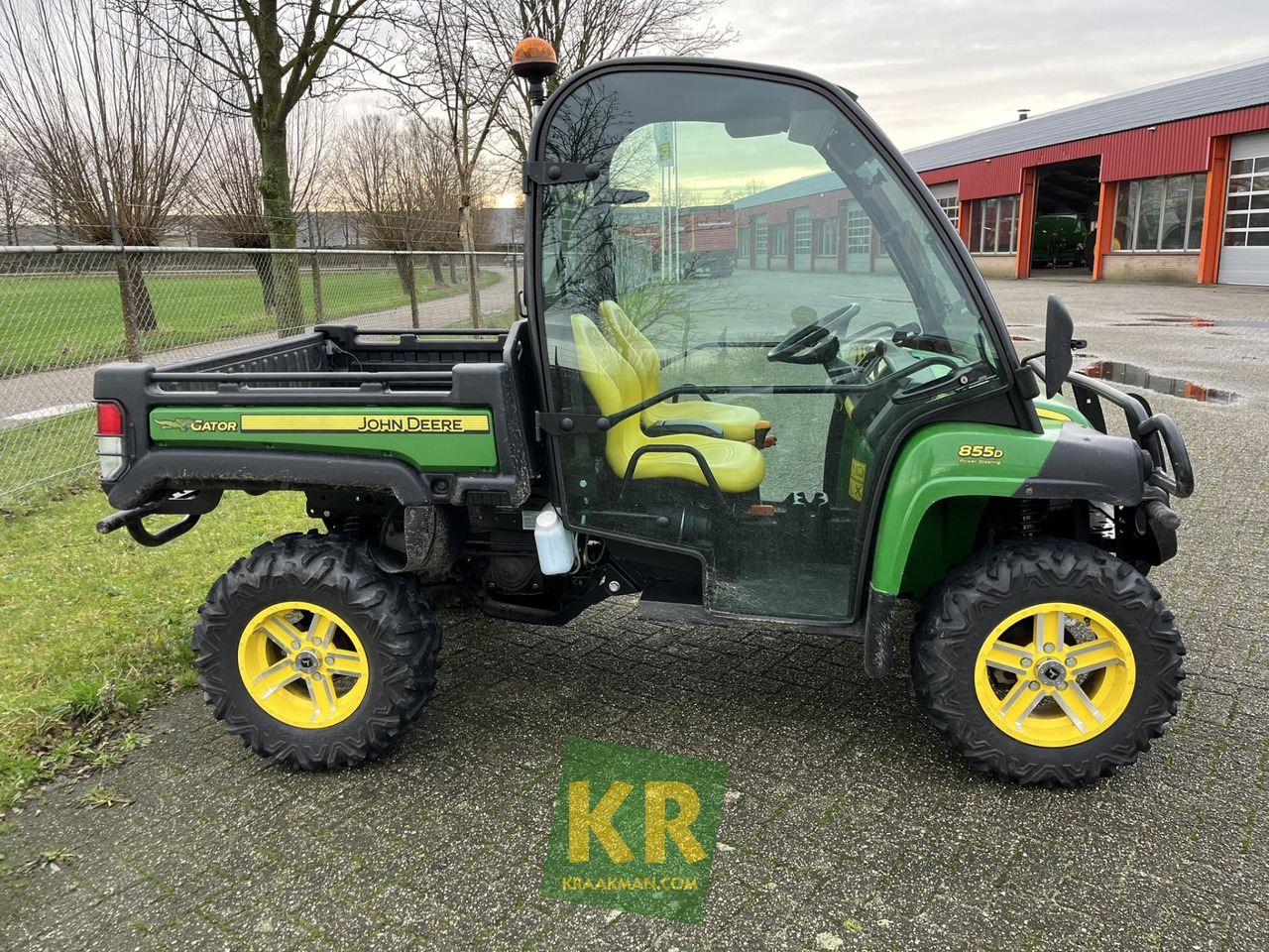 XUV855D John Deere - مركبة لجميع التضاريس: صورة 3 XUV855D John Deere - مركبة لجميع التضاريس: صورة 3