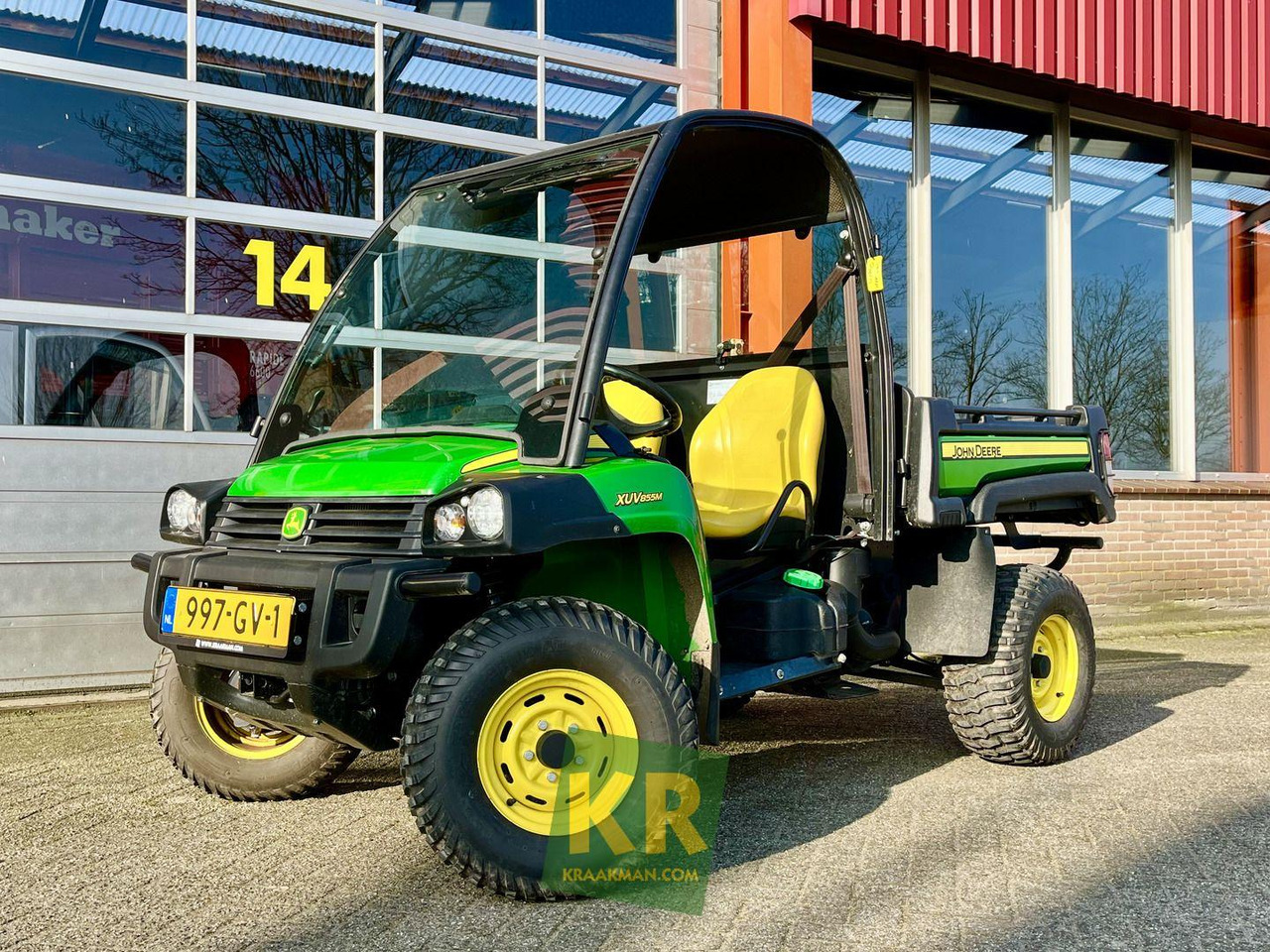 XUV855M John Deere - مركبة لجميع التضاريس: صورة 1 XUV855M John Deere - مركبة لجميع التضاريس: صورة 1