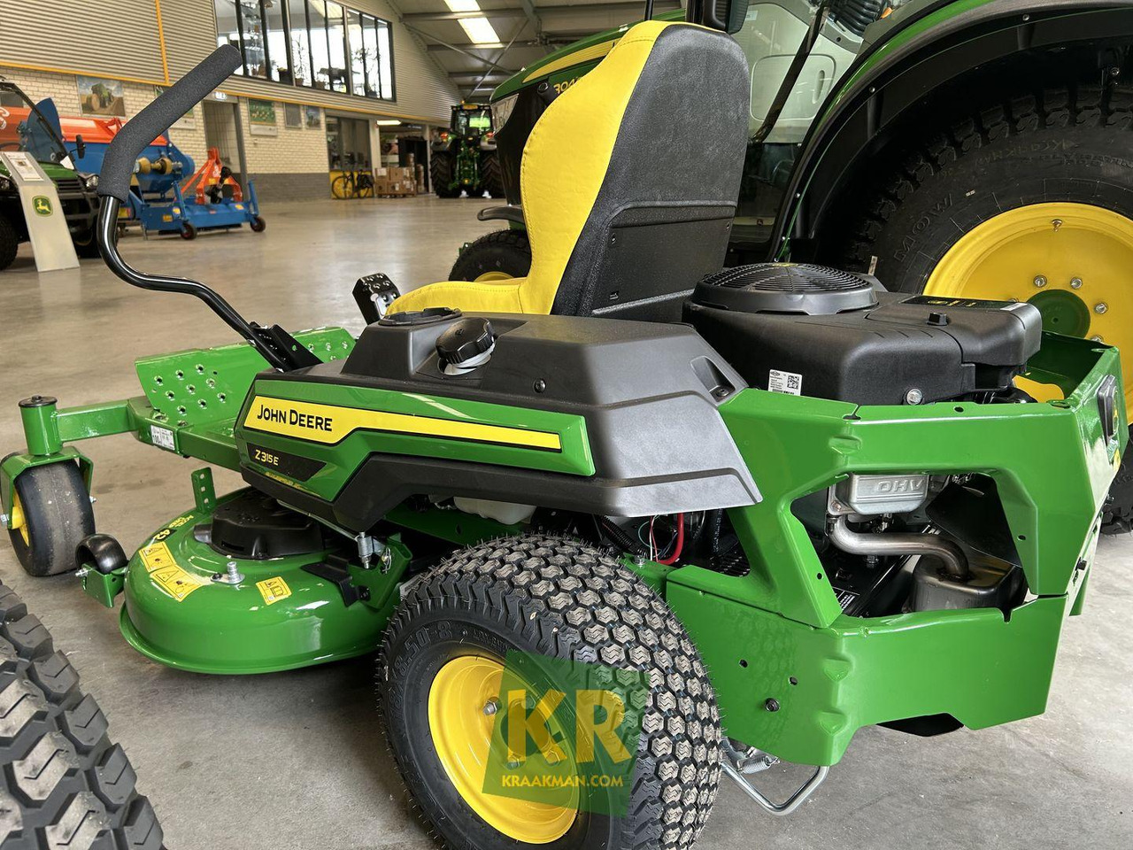 Z315E Zeroturn maaier John Deere - جزازة أعشاب الحدائق: صورة 3 Z315E Zeroturn maaier John Deere - جزازة أعشاب الحدائق: صورة 3