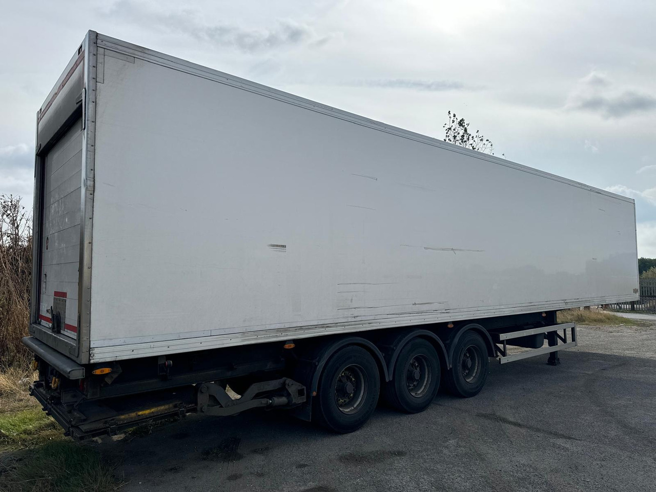 نصف مقطورة مُبرِّدة 2014 Gray and Adams 13.6m Fridge Trailer: صورة 6