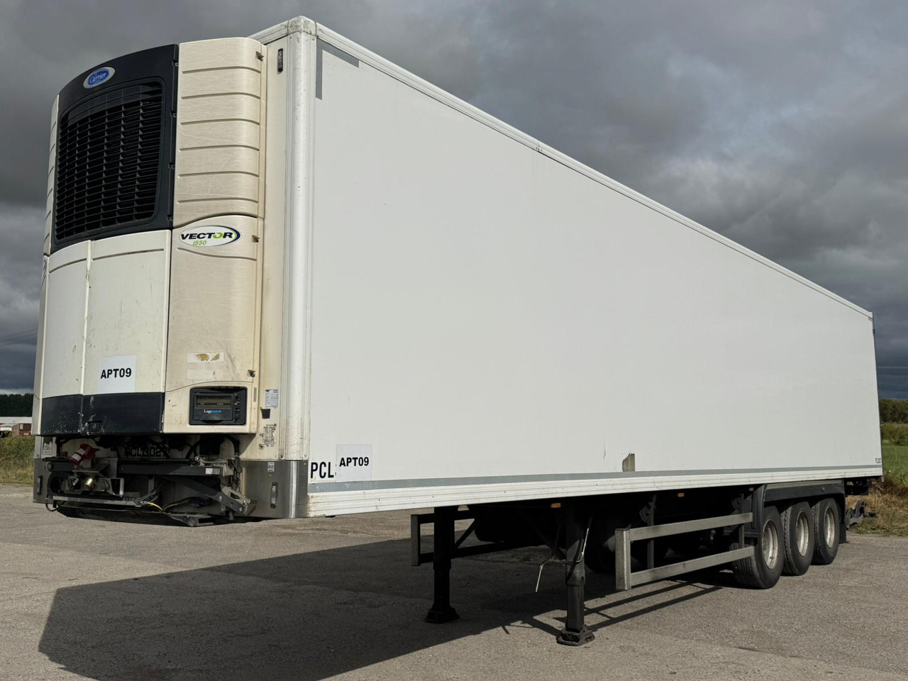 2015 Montracon 13.6m Fridge Trailer – PCL3027 - نصف مقطورة مُبرِّدة: صورة 1 2015 Montracon 13.6m Fridge Trailer – PCL3027 - نصف مقطورة مُبرِّدة: صورة 1