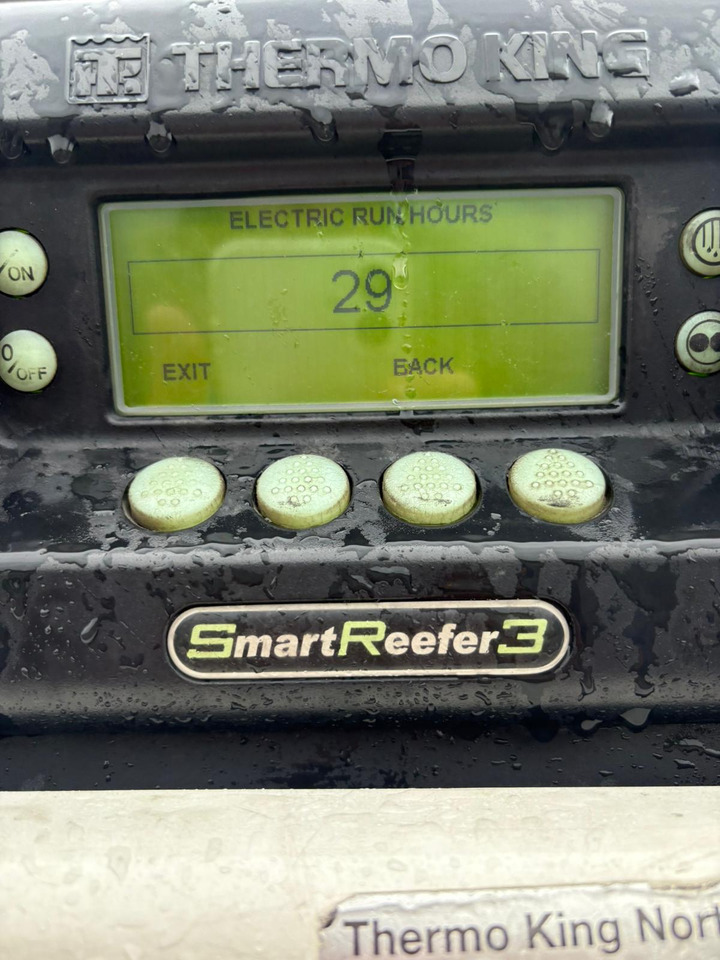 نصف مقطورة مُبرِّدة Schmitz Cargobull 2016 TK SLXe 300 – BTK110: صورة 7 نصف مقطورة مُبرِّدة Schmitz Cargobull 2016 TK SLXe 300 – BTK110: صورة 7