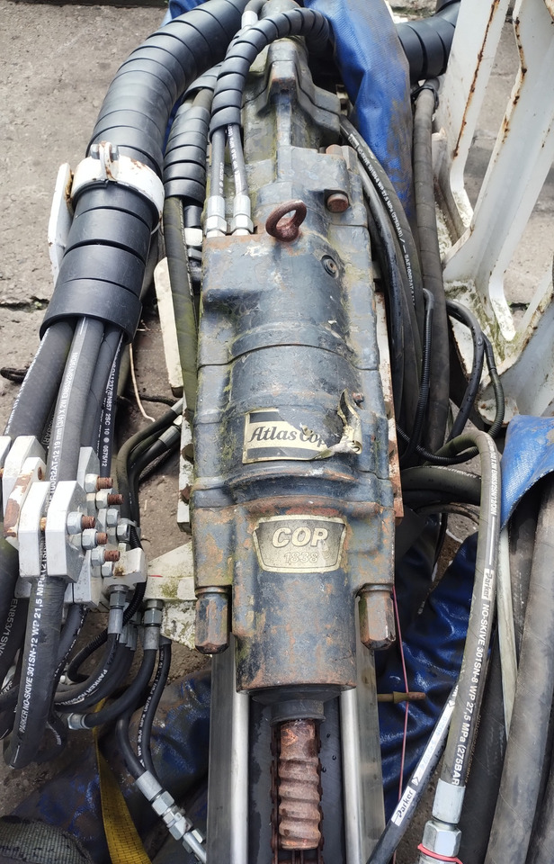 ATLAS COPCO COPCO 1838 2012 Drilling machine - برج الحفر: صورة 2 ATLAS COPCO COPCO 1838 2012 Drilling machine - برج الحفر: صورة 2