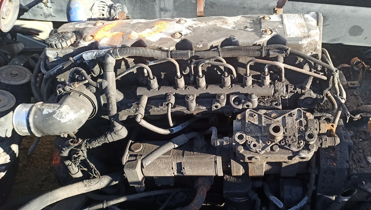 DAF LF55 300 ISBE4+ 300 6.7 - المحرك و قطع الغيار - شاحنة: صورة 1 DAF LF55 300 ISBE4+ 300 6.7 - المحرك و قطع الغيار - شاحنة: صورة 1