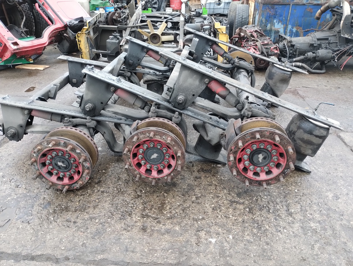 OŚ OSIE SCHMITZ AW 370 W SCB9010/10 CARGOBULL - تعليق - عربة مقطورة: صورة 1 OŚ OSIE SCHMITZ AW 370 W SCB9010/10 CARGOBULL - تعليق - عربة مقطورة: صورة 1