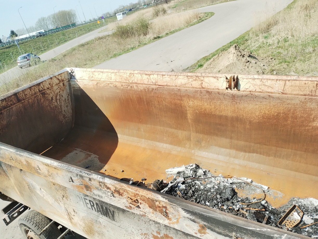 SCHMITZ CARGOBULL GOTHA 26 m3 SGF S3 2015 - قلابة نصف مقطورة نصف مقطورة قلابة: صورة 3 SCHMITZ CARGOBULL GOTHA 26 m3 SGF S3 2015 - قلابة نصف مقطورة نصف مقطورة قلابة: صورة 3