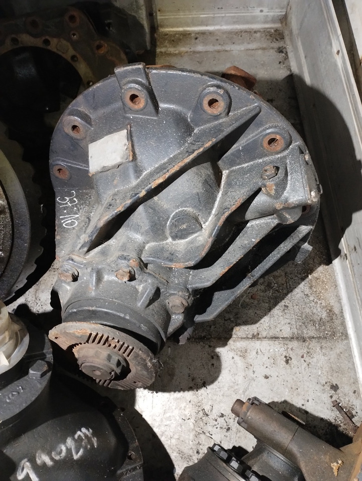 WKŁAD GŁÓWKA MOSTU MAN TGL 8 - 12 HY - 0925 37/10 3.70 Differential - صندوق التروس التفاضلية: صورة 1 WKŁAD GŁÓWKA MOSTU MAN TGL 8 - 12 HY - 0925 37/10 3.70 Differential - صندوق التروس التفاضلية: صورة 1