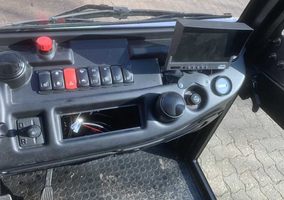 Mega E-Worker Plattform - مركبة الخدمات الكهربائية: صورة 5 Mega E-Worker Plattform - مركبة الخدمات الكهربائية: صورة 5