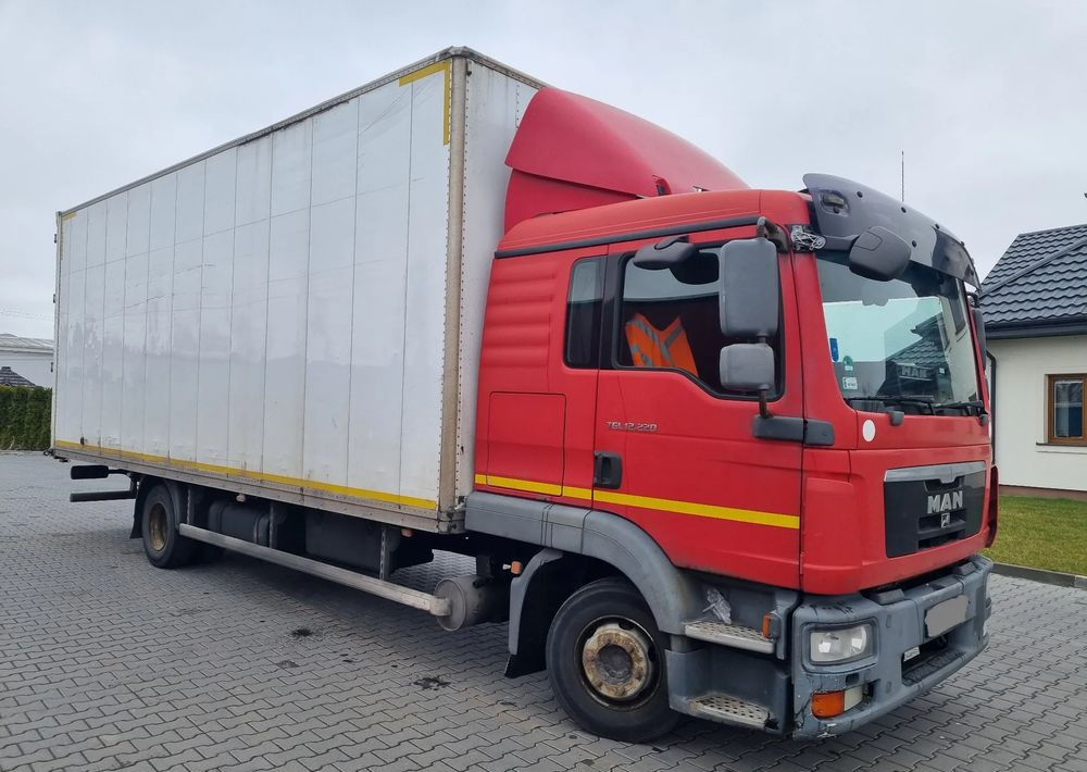 MAN TGL 12 220 - شاحنة مقفلة: صورة 2 MAN TGL 12 220 - شاحنة مقفلة: صورة 2