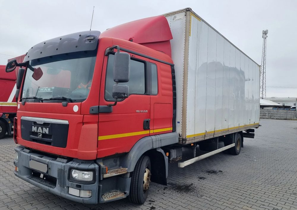 MAN TGL 12 220 - شاحنة مقفلة: صورة 1 MAN TGL 12 220 - شاحنة مقفلة: صورة 1