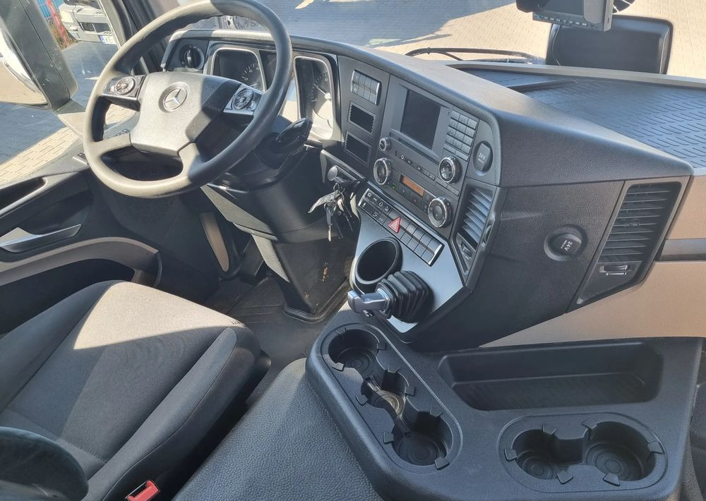 Mercedes-Benz Actros 1836 - شاحنة ستارة: صورة 5 Mercedes-Benz Actros 1836 - شاحنة ستارة: صورة 5