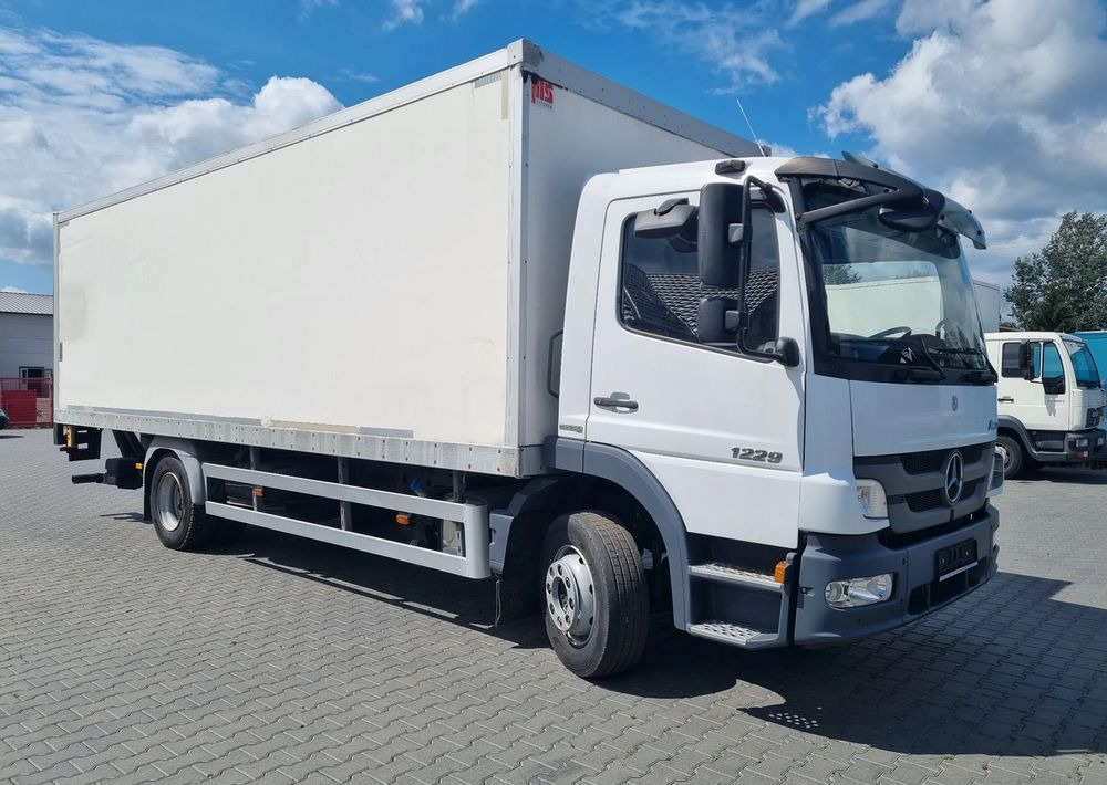 Mercedes-Benz Atego 1224 - شاحنة الفريزر: صورة 2 Mercedes-Benz Atego 1224 - شاحنة الفريزر: صورة 2
