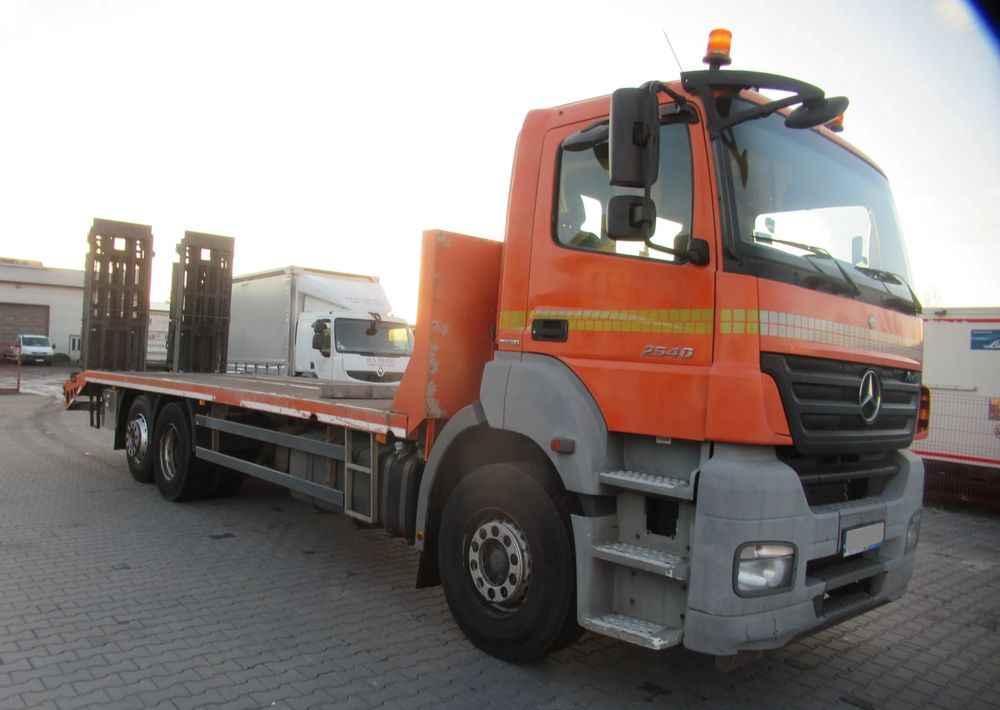 Mercedes-Benz Axor 2540 - شاحنة سحب: صورة 3 Mercedes-Benz Axor 2540 - شاحنة سحب: صورة 3