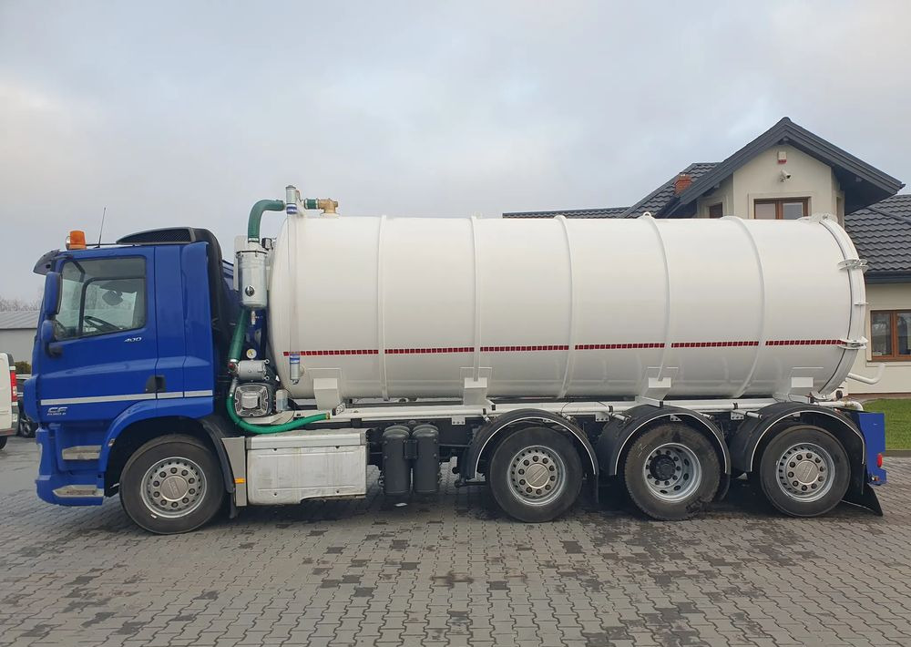 شاحنة النفايات Scania P360: صورة 7