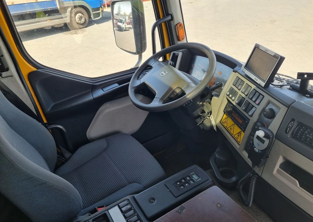 شاحنة هيكل كابينة Volvo FE 340: صورة 6