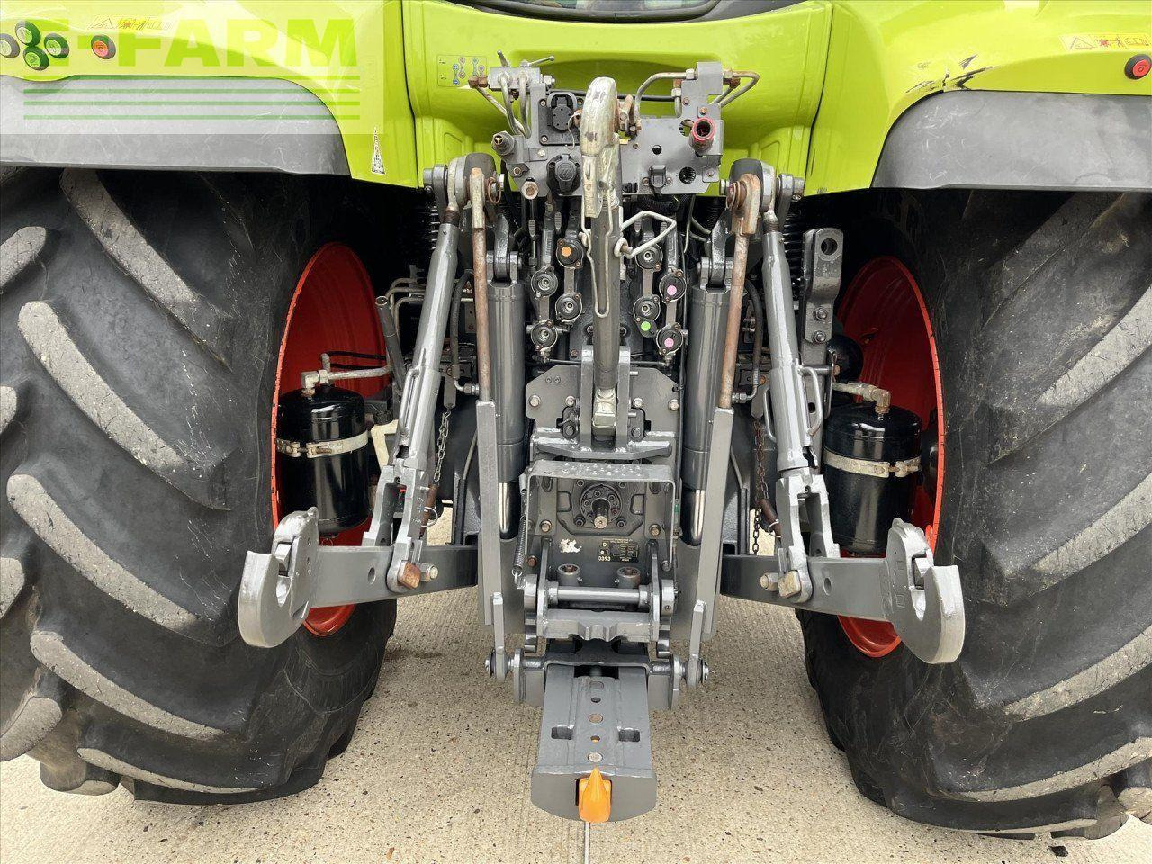 جرار CLAAS ARION 650 CEBIS: صورة 9