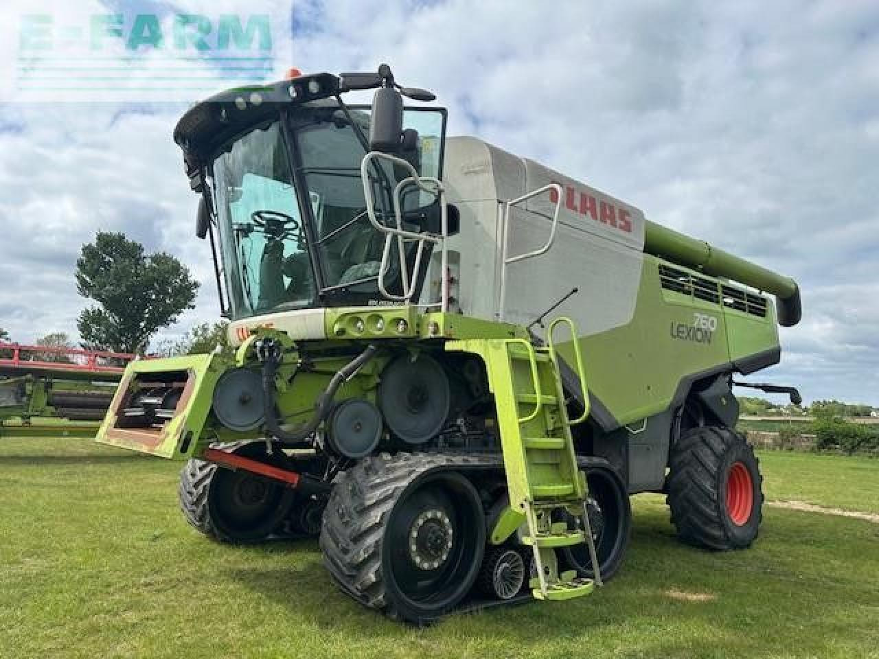 CLAAS USED LEXION 760 TT - حصادة موحَّدة: صورة 1 CLAAS USED LEXION 760 TT - حصادة موحَّدة: صورة 1