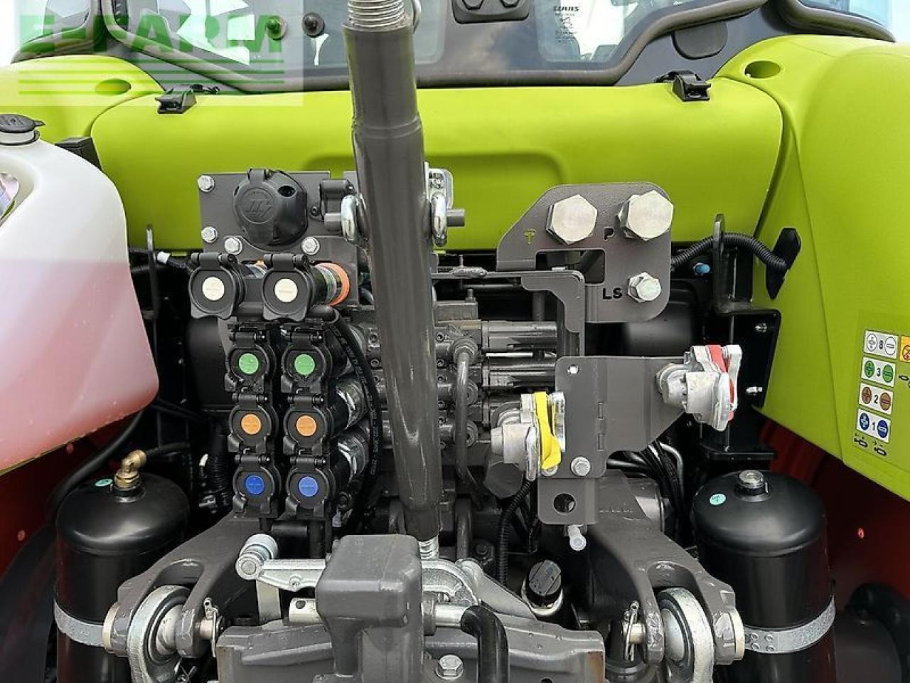 جرار CLAAS arion 410 stage v (cis): صورة 7