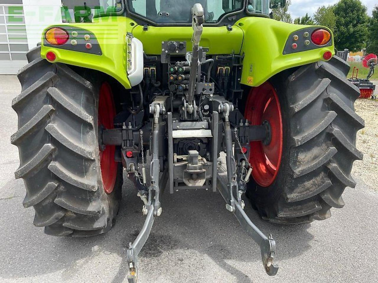 CLAAS arion 420 cis inkl. fkh / fzw / dl - جرار: صورة 3 CLAAS arion 420 cis inkl. fkh / fzw / dl - جرار: صورة 3
