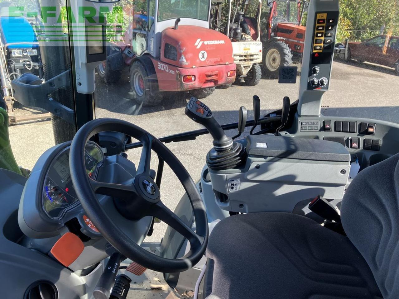 جرار CLAAS arion 430 stage v (cis): صورة 7