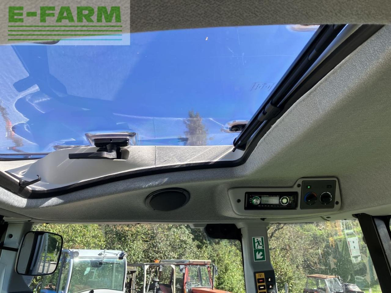 جرار CLAAS arion 430 stage v (cis): صورة 13