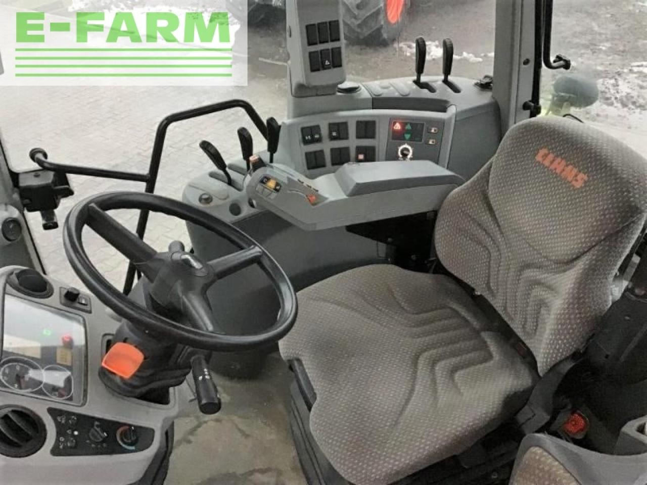 جرار CLAAS arion 530 cis CIS: صورة 8