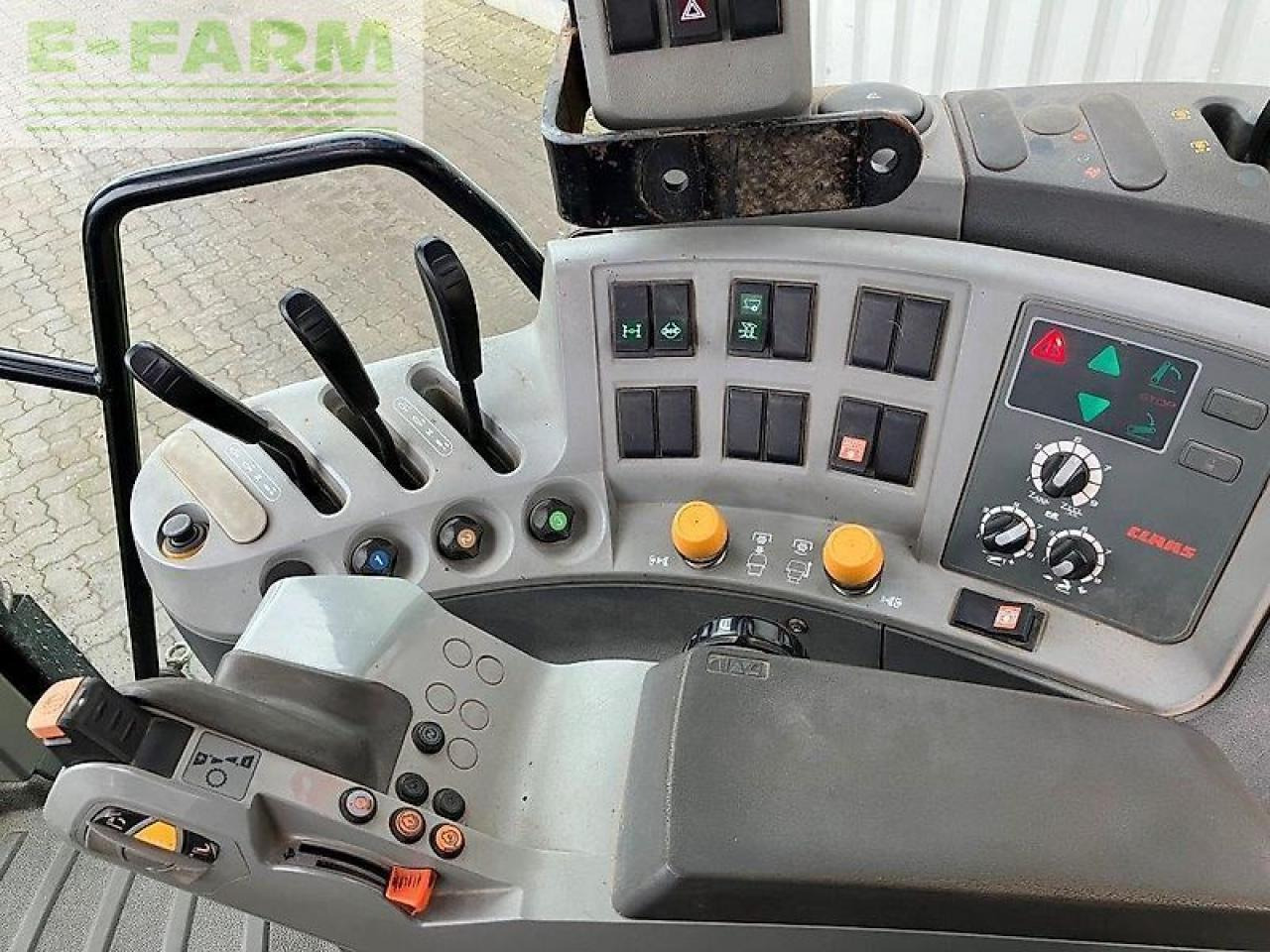 جرار CLAAS arion 640 cis CIS: صورة 11