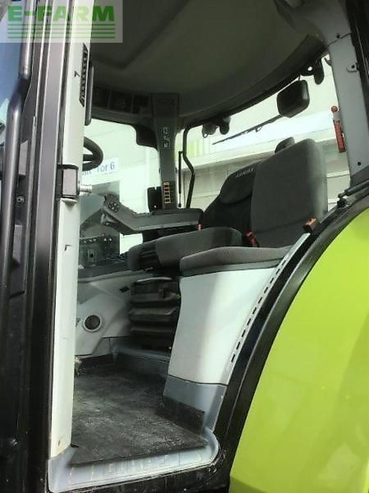 جرار CLAAS arion 650 hexa stage v: صورة 8