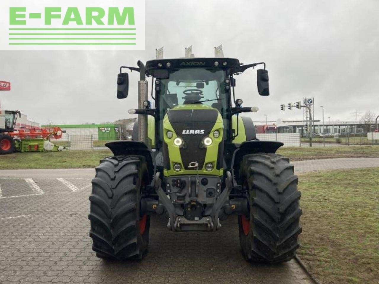 CLAAS axion 810 cmatic cebis CMATIC CEBIS - جرار: صورة 2 CLAAS axion 810 cmatic cebis CMATIC CEBIS - جرار: صورة 2