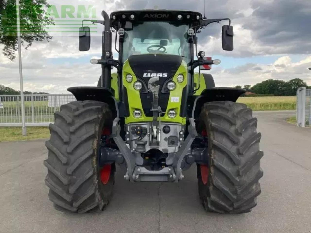 CLAAS axion 810 cmatic cebis CMATIC CEBIS - جرار: صورة 2 CLAAS axion 810 cmatic cebis CMATIC CEBIS - جرار: صورة 2
