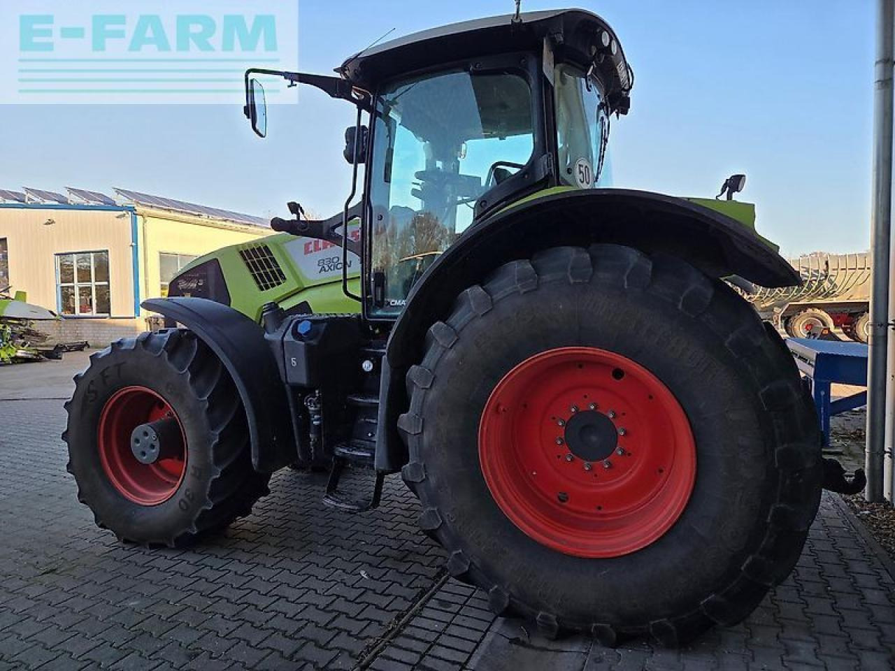 CLAAS axion 830 - جرار: صورة 2 CLAAS axion 830 - جرار: صورة 2