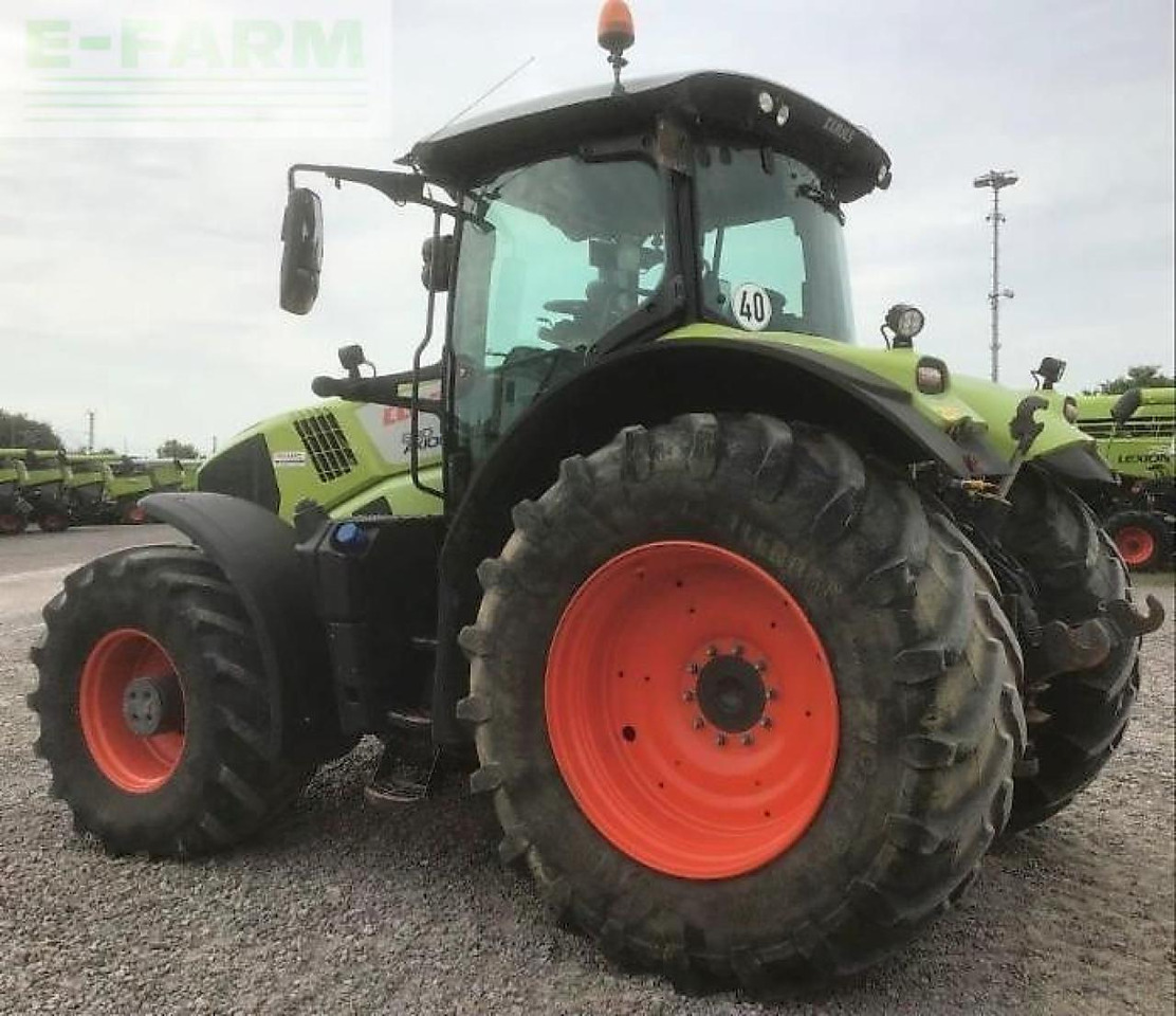 CLAAS axion 830 - جرار: صورة 4 CLAAS axion 830 - جرار: صورة 4