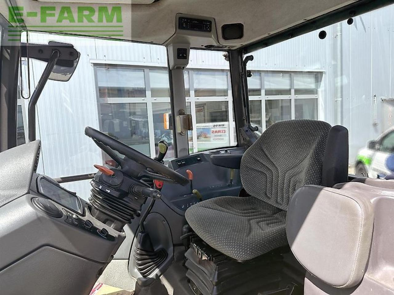 CLAAS celtis 456 rx comfort stoll fz 30 - جرار: صورة 4 CLAAS celtis 456 rx comfort stoll fz 30 - جرار: صورة 4