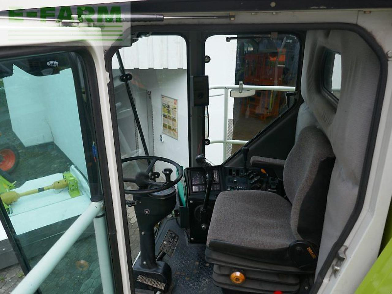 حصادة موحَّدة CLAAS dominator 208 mega - sofort verfügbar!: صورة 6