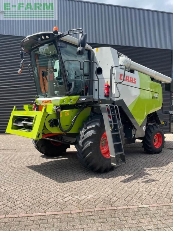 CLAAS evion - حصادة موحَّدة: صورة 1 CLAAS evion - حصادة موحَّدة: صورة 1
