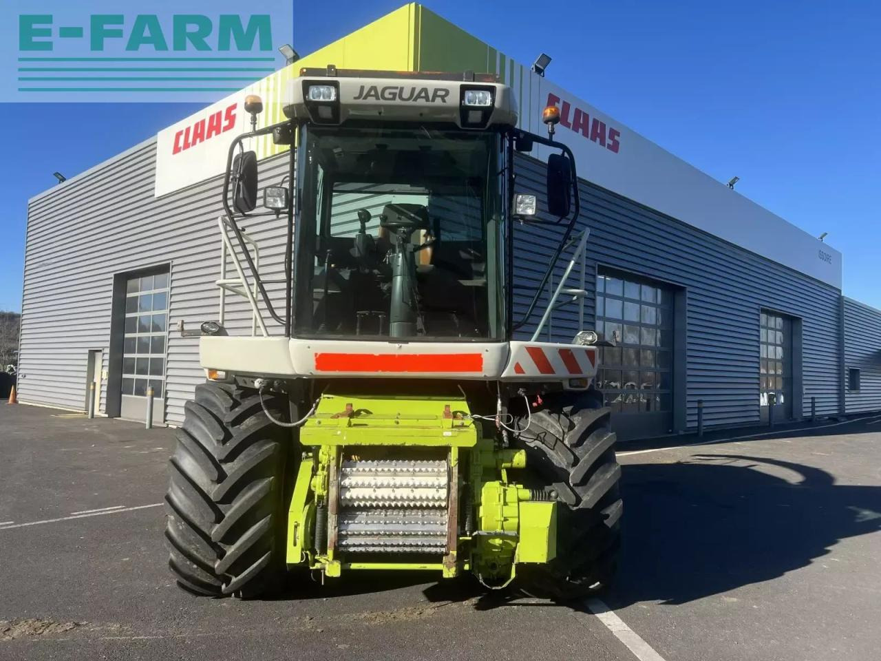 CLAAS jaguar 830 2rm - حصادة الأعلاف: صورة 2 CLAAS jaguar 830 2rm - حصادة الأعلاف: صورة 2
