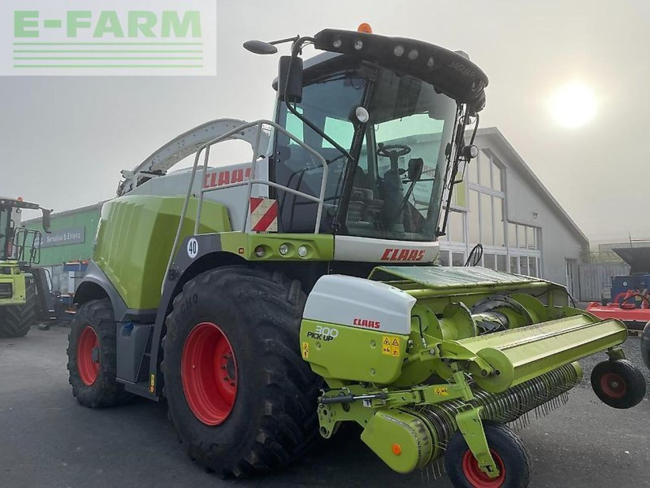 CLAAS jaguar 950 497 allrad mit pick-up - حصادة الأعلاف: صورة 3 CLAAS jaguar 950 497 allrad mit pick-up - حصادة الأعلاف: صورة 3