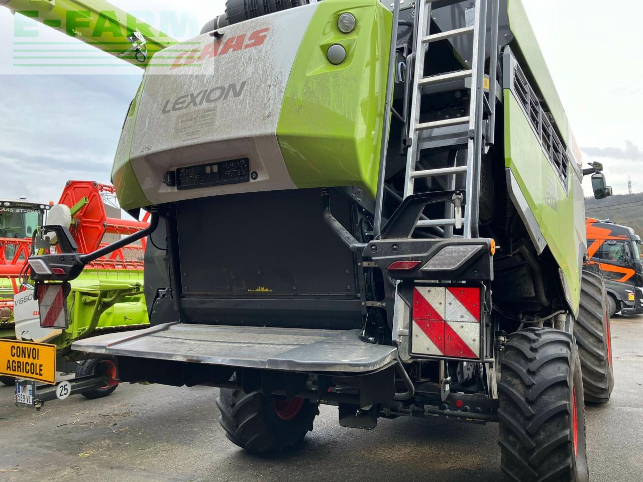 حصادة موحَّدة CLAAS lexion 5300: صورة 6