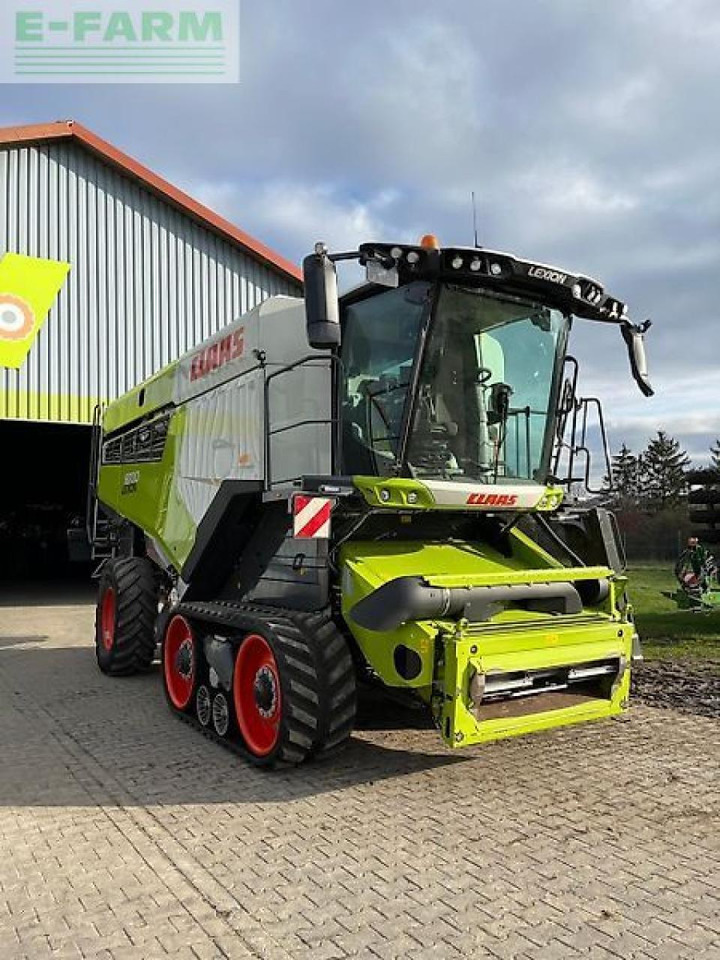 CLAAS lexion 8700 tt - حصادة موحَّدة: صورة 3 CLAAS lexion 8700 tt - حصادة موحَّدة: صورة 3