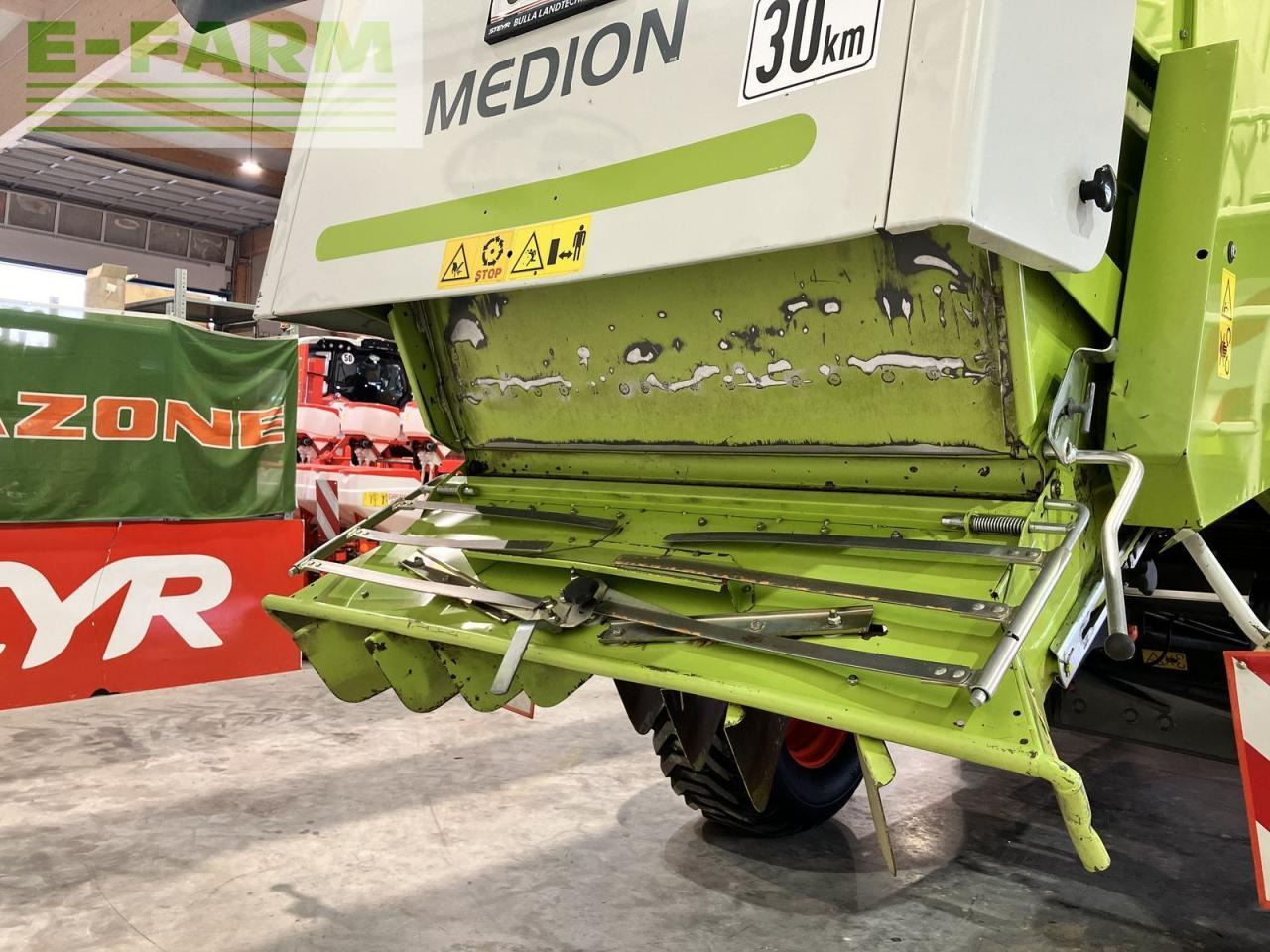 حصادة موحَّدة CLAAS medion 330: صورة 8