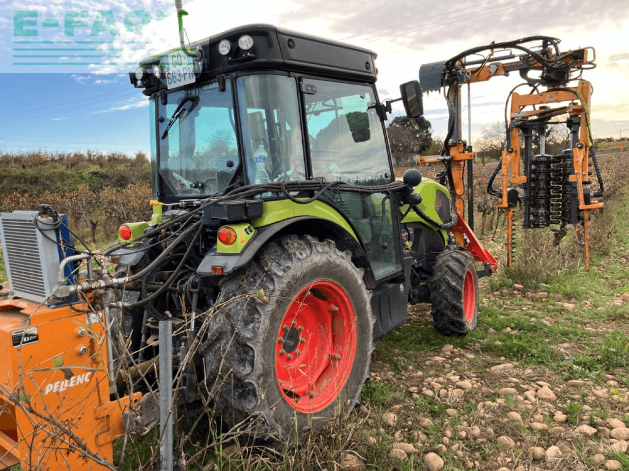 جرار CLAAS nexos 240 m: صورة 9
