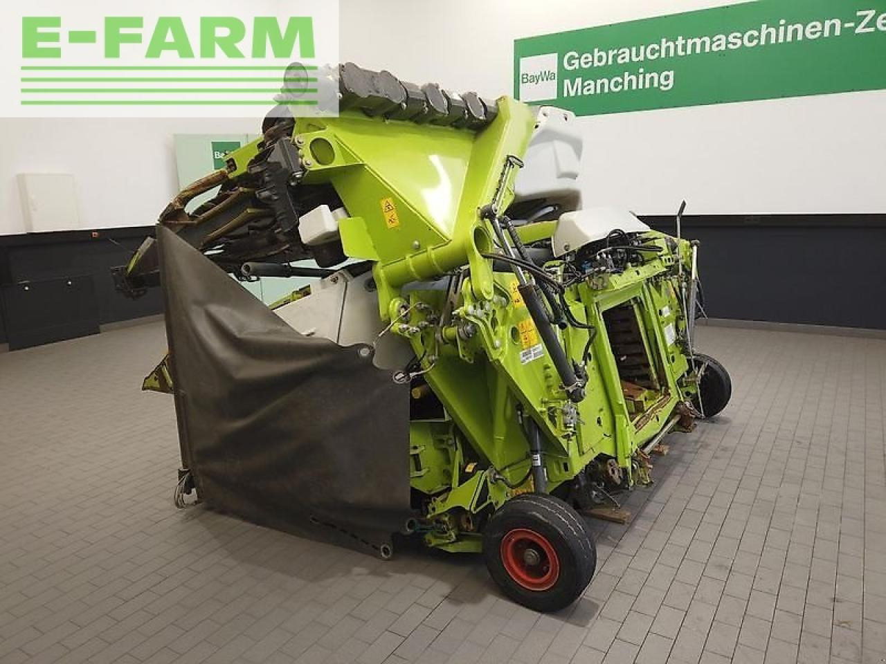 ملحق حصادة أعلاف CLAAS orbis 900: صورة 7
