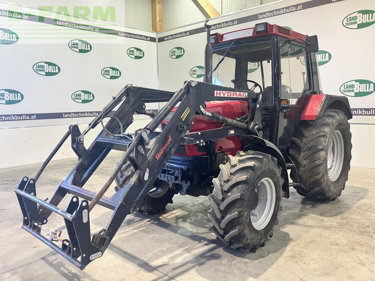Case-IH 4230 xl mit frontlader - جرار: صورة 1 Case-IH 4230 xl mit frontlader - جرار: صورة 1